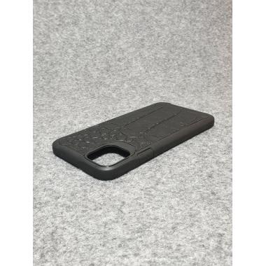 Защитный чехол для iPhone 11Pro Max из натуральной итальянской кожи c имитацией под крокодила чёрного цвета  с основанием из термополиуретана