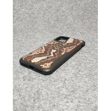 Защитный чехол для iPhone 11 Pro Max из натуральной итальянской кожи питона бежевого цвета с основанием из термополиуретана