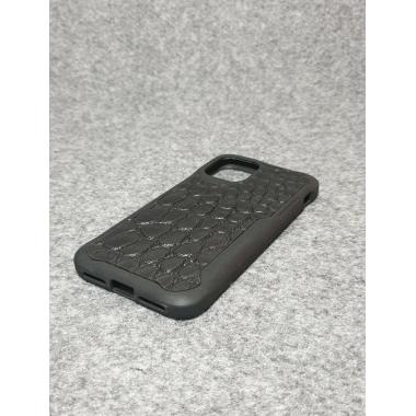 Защитный чехол для iPhone 11 Pro из натуральной итальянской кожи c имитацией под крокодила чёрного цвета  с основанием из термополиуретана