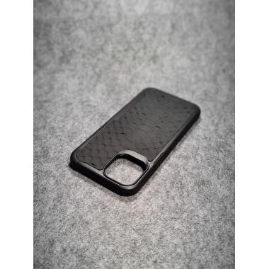 Защитный чехол для iPhone 12 Pro Max из натуральной кожи питона чёрного цвета с основанием из термополиуретана